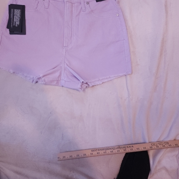 Silver Jeans Co. Highly Desirable High Rise Short Lavender Size 27/3 (wo… - Picture 5 of 16
